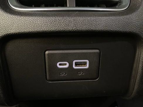 Used 2022 Chevrolet Blazer LT AWD/4WD image 13