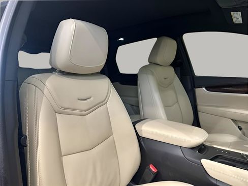 Used 2018 Cadillac XT5 Premium Luxury AWD/4WD image 26