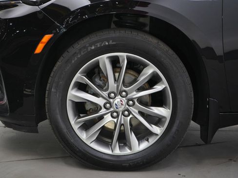 Used 2024 Buick Enclave Avenir image 32