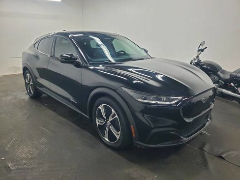 Used 2021 Ford Mustang Mach-E Select w/ Comfort/Appearance Package image 3