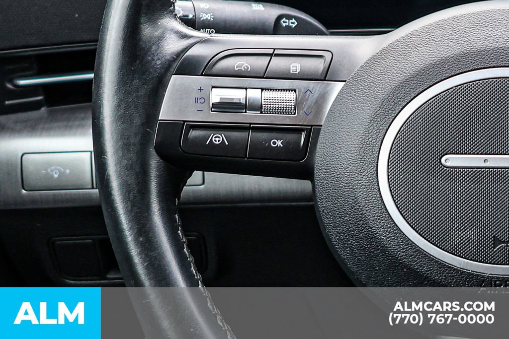 Used 2024 Hyundai Kona SEL FWD image 33