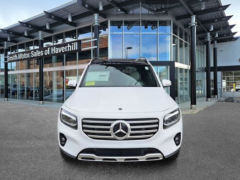 Certified 2026 Mercedes-Benz GLB 250 4MATIC image 8