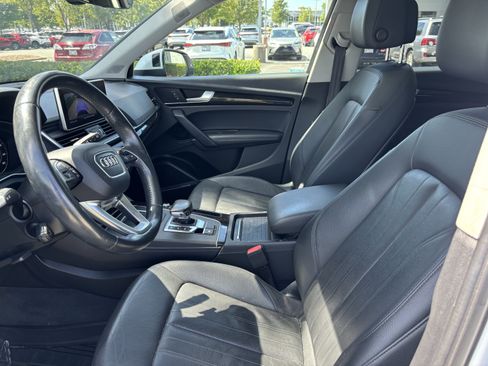 Used 2020 Audi Q5 2.0T Premium Plus w/ Premium Plus Package AWD/4WD image 16