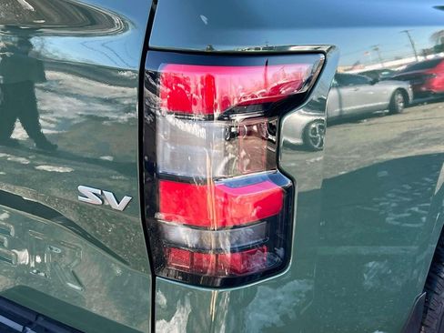 Certified 2024 Nissan Frontier SV w/ SV Convenience Package image 12