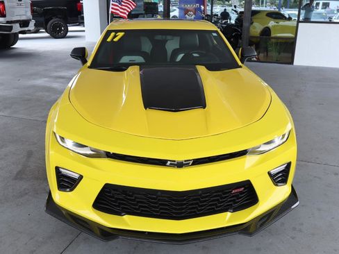 Used 2017 Chevrolet Camaro SS RWD image 10