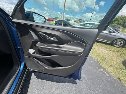 Used 2022 GMC Terrain SLE w/ Driver Convenience Package FWD image 21