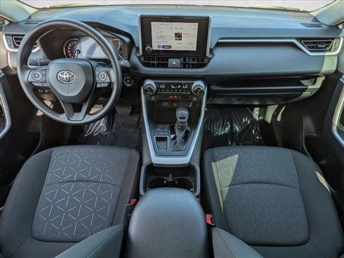 Certified 2025 Toyota RAV4 XLE FWD image 18