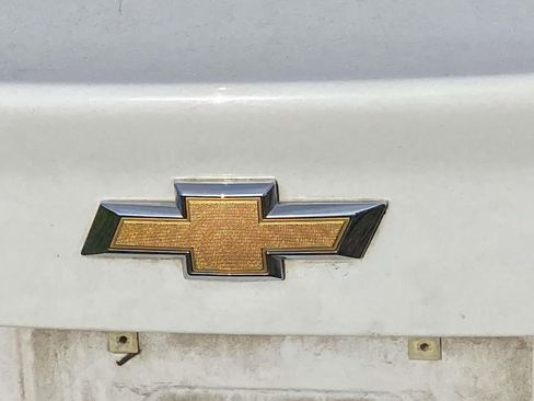 Used 2018 Chevrolet Cruze LS image 11