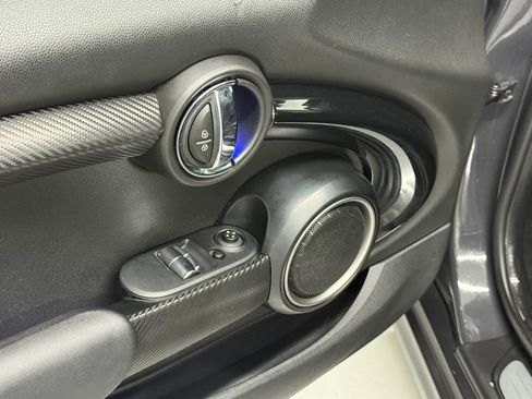 Used 2015 MINI Cooper S image 22