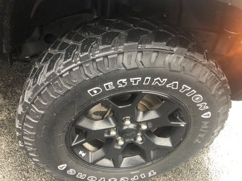 Used 2021 Jeep Wrangler Unlimited Willys image 13