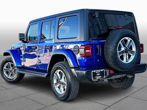 Used 2019 Jeep Wrangler Unlimited Sahara w/ Dual Top Group image 12