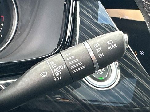 Certified 2023 Cadillac XT6 Premium Luxury image 10