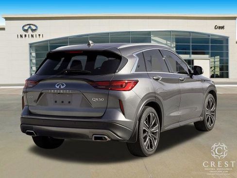 Certified 2022 INFINITI QX50 Luxe w/ Appearance Package image 4