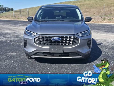 Used 2023 Ford Escape Active image 3