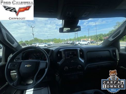 Used 2024 Chevrolet Silverado 2500 Custom w/ Custom Value Package AWD/4WD image 10