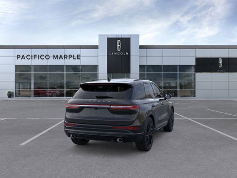 New 2026 Lincoln Corsair Premiere image 8