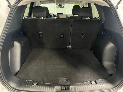 Used 2021 Ford Escape SE image 7