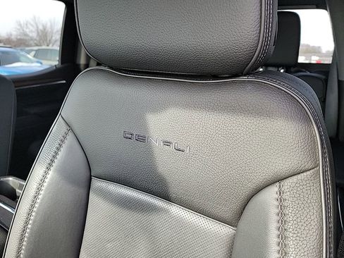 Certified 2022 GMC Sierra 1500 Denali image 46