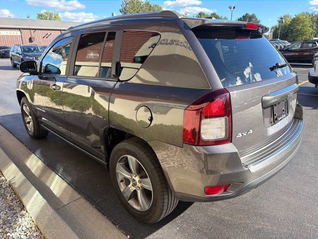 Used 2017 Jeep Compass High Altitude AWD/4WD image 12