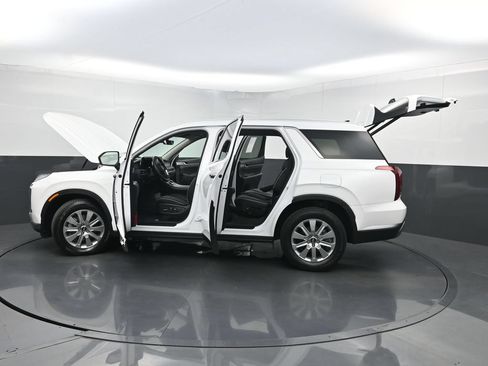 Used 2024 Hyundai Palisade SEL FWD image 38
