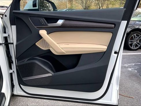 Certified 2023 Audi Q5 2.0T Premium Plus w/ Premium Plus Package image 22