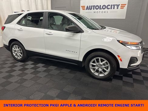 Used 2022 Chevrolet Equinox LS image 1