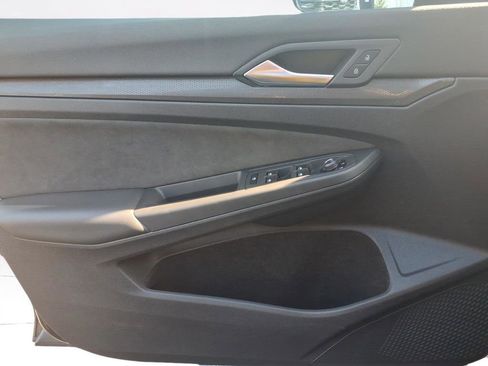 Used 2024 Volkswagen GTI S image 17