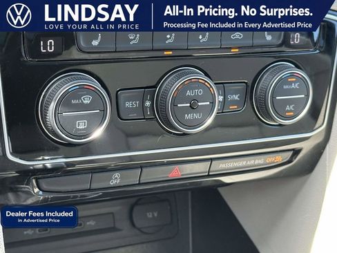 Used 2023 Volkswagen Atlas SE w/ Panoramic Sunroof Package AWD/4WD image 20