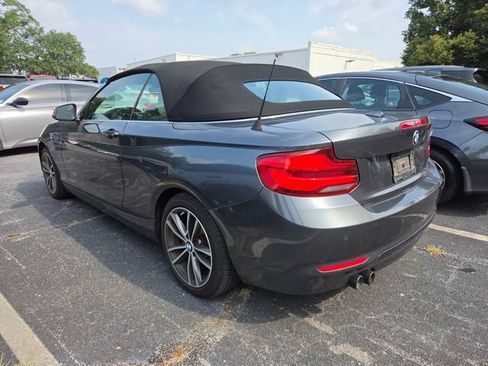 Used 2019 BMW 230i Convertible RWD image 10