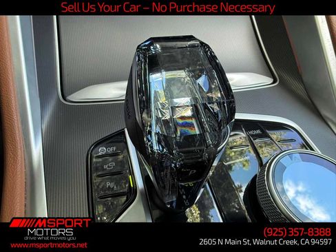 Used 2022 BMW X6 xDrive40i w/ Executive Package AWD/4WD image 21