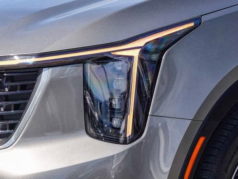 Used 2025 Kia Sorento EX image 8