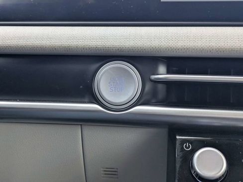 Used 2025 Hyundai Tucson SEL image 34