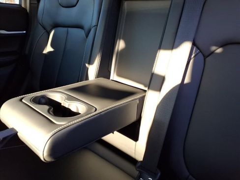 New 2025 Jeep Grand Cherokee Limited image 33