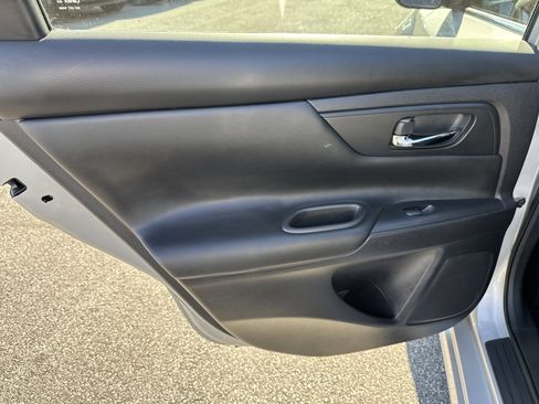 Used 2017 Nissan Altima 2.5 S w/ Power Driver Seat Package image 26