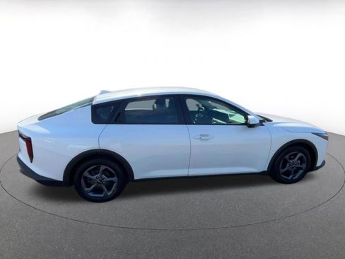 Used 2025 Kia K4 FWD image 16