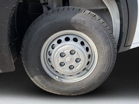New 2026 RAM ProMaster 1500 w/ Convenience Group FWD image 9