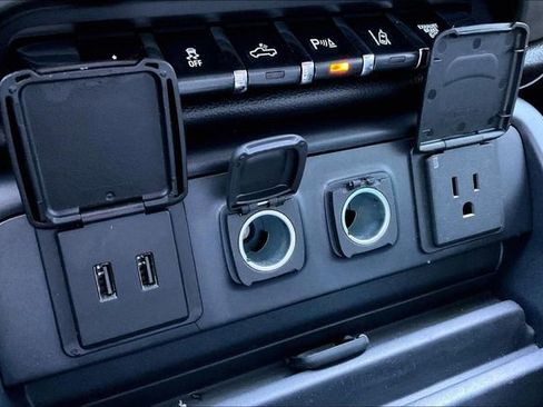 Used 2018 GMC Sierra 2500 Denali w/ Duramax Plus Package image 24