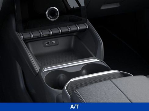 New 2026 GMC Terrain Elevation w/ Elevation Premium Package AWD/4WD image 24