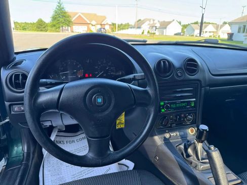 Used 1999 MAZDA MX-5 Miata RWD image 20