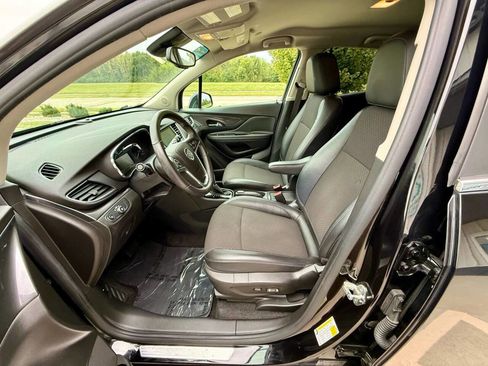 Used 2017 Buick Encore Preferred image 10