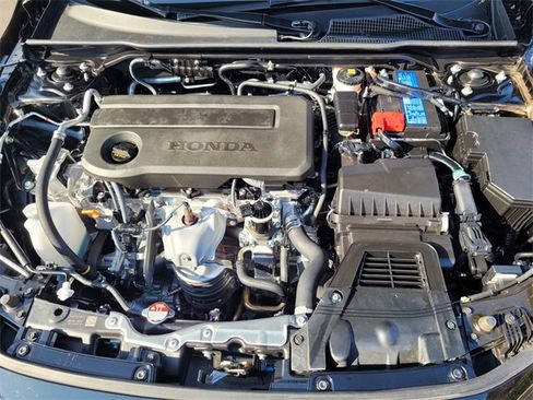Certified 2025 Honda Civic Sport image 29