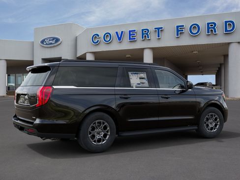 New 2027 Ford Expedition Max Active RWD image 6