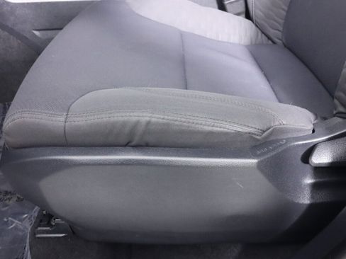 Used 2022 Toyota Tundra SR5 image 27