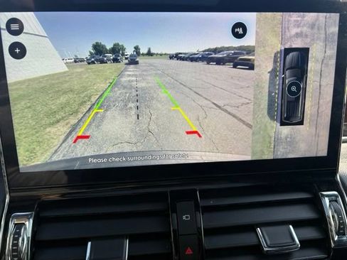 Used 2022 Lincoln Navigator L Reserve AWD/4WD image 5