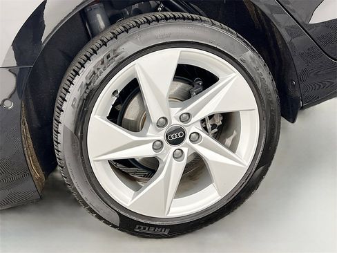 Used 2024 Audi A3 2.0T Premium w/ Convenience Package image 28