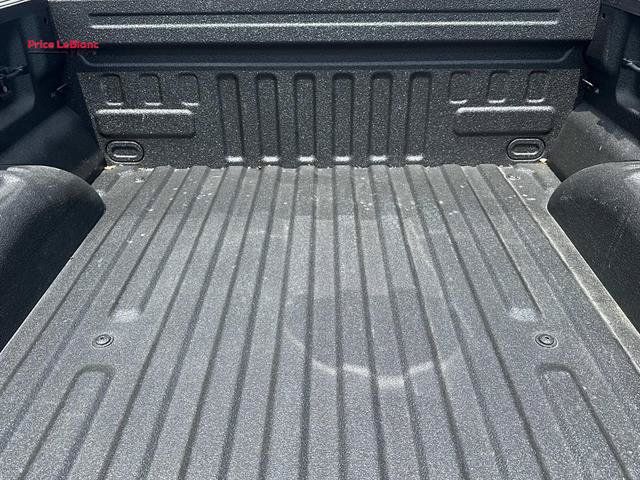 Used 2022 Ford F150 XLT w/ Equipment Group 302A High AWD/4WD image 8