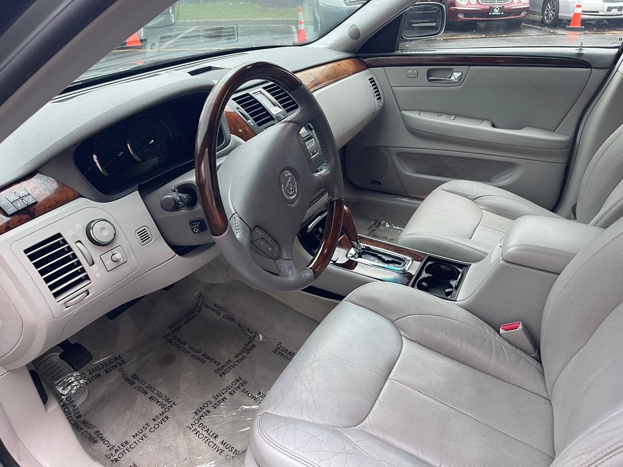 Used 2007 Cadillac DTS Luxury II FWD image 11