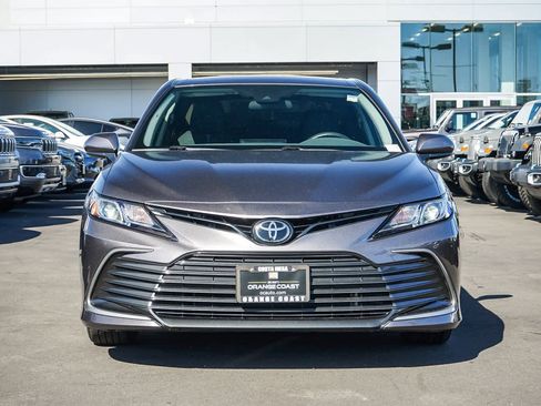Used 2024 Toyota Camry LE image 2