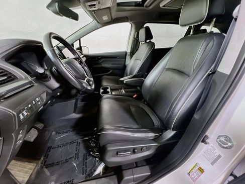 Used 2023 Honda Odyssey Elite image 21