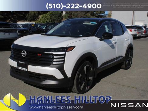 New 2025 Nissan Kicks SR image 3